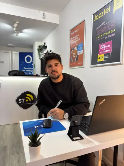 Manu, fundador de Surestelecom